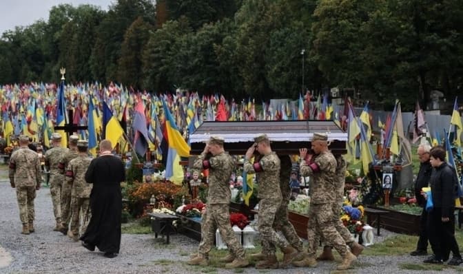 Завтра Львів попрощається із 24-річним воїном Маркіяном Морозевичем