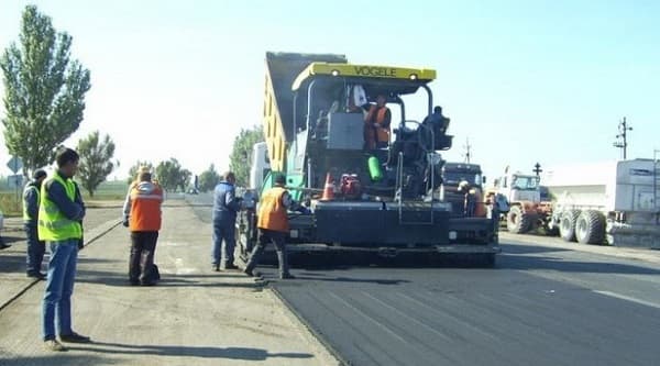 За 4-5 років в Україні обіцяють відремонтувати всі дороги