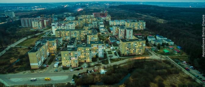 32 роки зі Львовом. Атмосферні фото Рясного