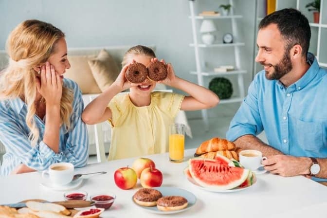 Третині українців вистачає грошей тільки на їжу. Опитування