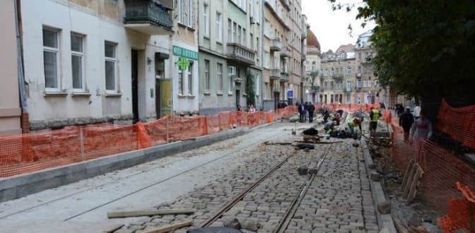 У жовтні вулицю Русових у Львові відкриють для проїзду