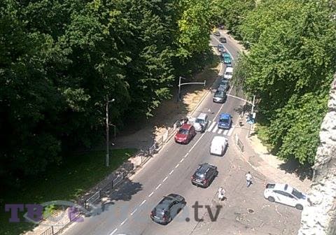 Ситуація на дорогах Львова: ДТП на вулиці Сахарова