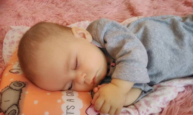 Львів’ян просять допомогти врятувати життя 10-місячної дівчинки