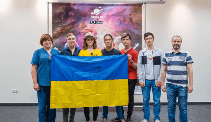 Двоє львівських школярів здобули «бронзу» на міжнародній олімпіаді з астрономії в Угорщині
