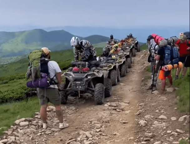 Фотоскрін із відео