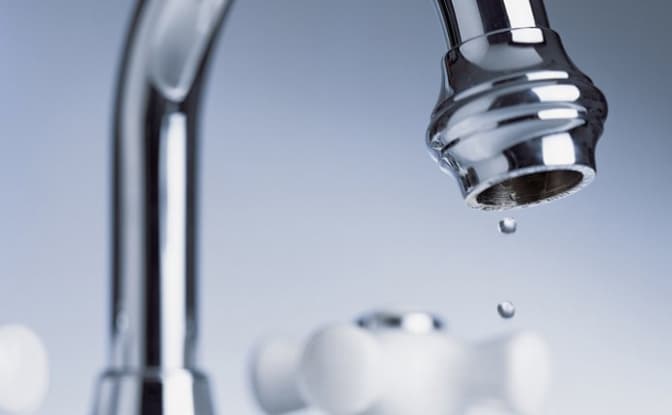 Низка вулиць Львова залишилась без води. Коли відновлять