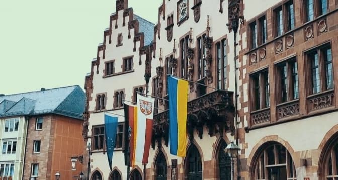 Письменниця Тамріко Шолі про життя на чужині та коли на Львівщині повністю впровадять е-квиток. Підсумки доби