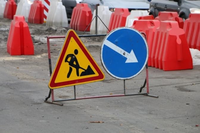 У Львові на одній із вулиць обмежили рух транспорту. Схема об'їзду