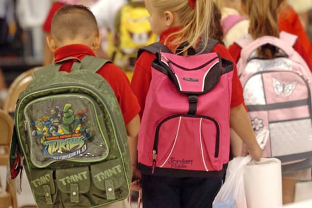 Коли учні львівських шкіл матимуть весняні канікули. Графік. Оновлено