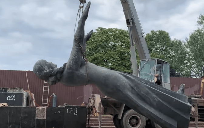 Фотоскрін із відео