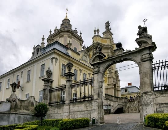 Розклад різдвяних богослужінь у Львові 24 – 25 грудня