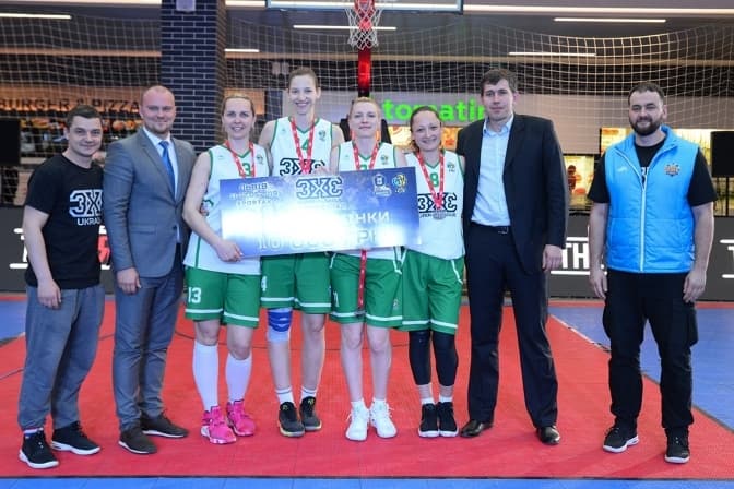 Львів’янки стали віце-чемпіонками з баскетболу. Фото, відео