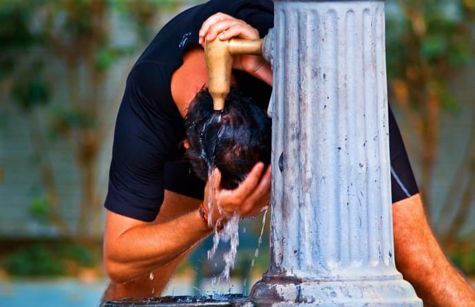 Медики радять львів'янам як уникнути теплового та сонячного ударів