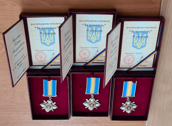 На Львівщині родичам трьох загиблих захисників вручили державні нагороди