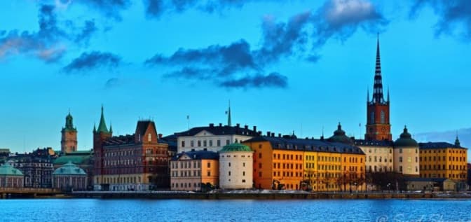 Як добратись зі Львова до Швеції за 16 євро?