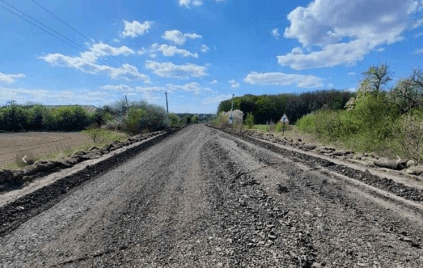 На Львівщині відремонтують цього року 6 км дороги Сокаль – Стоянів