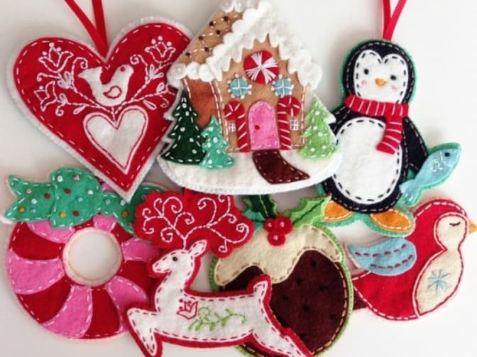 Львів’ян закликають купити ялинкову прикрасу для допомоги онкохворим дітям