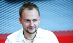 На фіналі “Голосу країни” Павло Табаков заспіває пісню "Тільки ти моя"