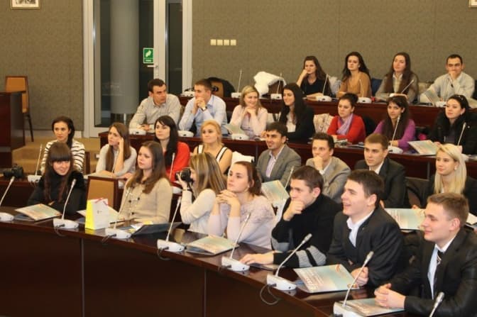 Студентів та аспірантів денної форми навчання не призиватимуть під час мобілізації