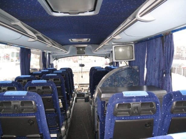 Компанію зі Львова звинуватили в трансляції проросійських фільмів у автобусах. Позиції сторін