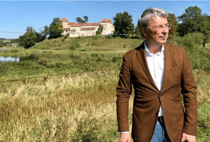 Міністр культури подав у відставку