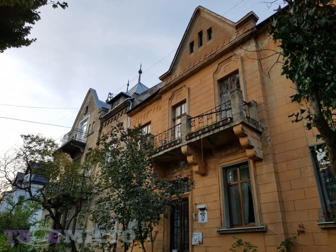 Нетуристичний Львів: прокуратура в готелі та вілла-зоопарк