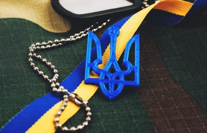 В Україні запустили флешмоб у протест проти великого герба