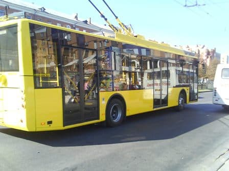 У Львові відновили рух тролейбусів №25 та №11