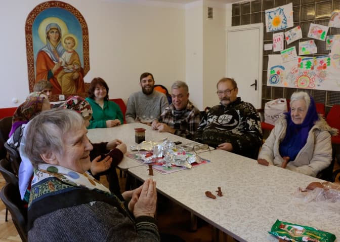 (Не)покинуті. Для мешканців будинку престарілих у Львові проводять арт-терапію. Фото