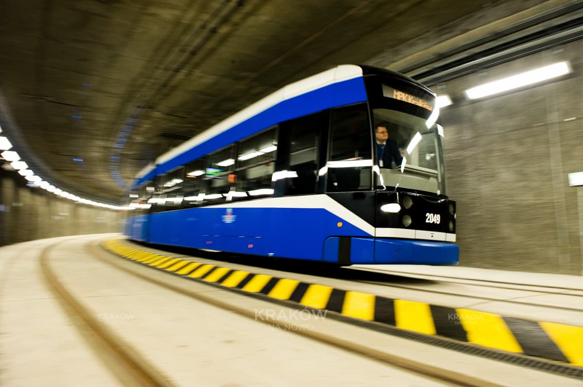 Петиція про розмороження проекту львівського метрополітену набрала необхідні голоси