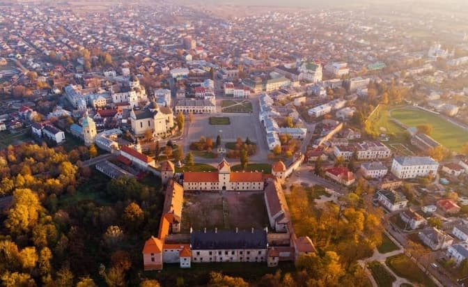 Садовий заявив про облаштування транспортного хабу у Жовкві – поки це на рівні ідеї
