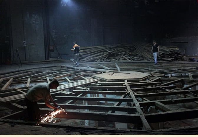 У театрі ім. Марії Заньковецької розпочали ремонтувати сцену