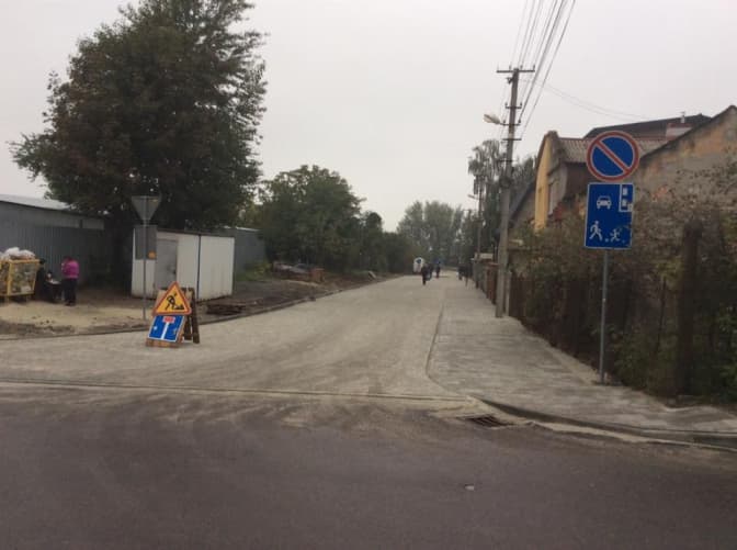 У Львові вулицю Почаївську зробили максимально комфортною для пішоходів. Фото