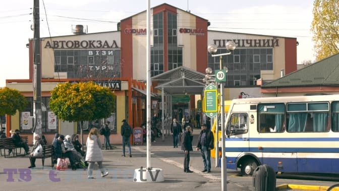 Приміський та міжміський транспорт в області курсує за зміненим графіком