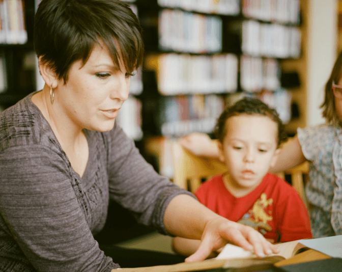 Освітянам обіцяють наступного року підвищити зарплати на 30%