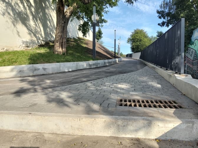 До Меморіалу Небесної Сотні відкрили прохід із найстарішої частини Львова