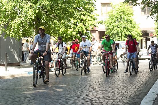 Фото: paralleli.if.ua