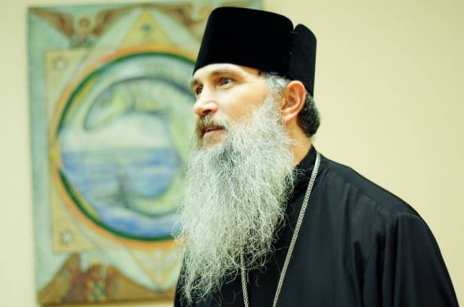 Чому милостиня – це не лише гроші? Три думки владики Венедикта