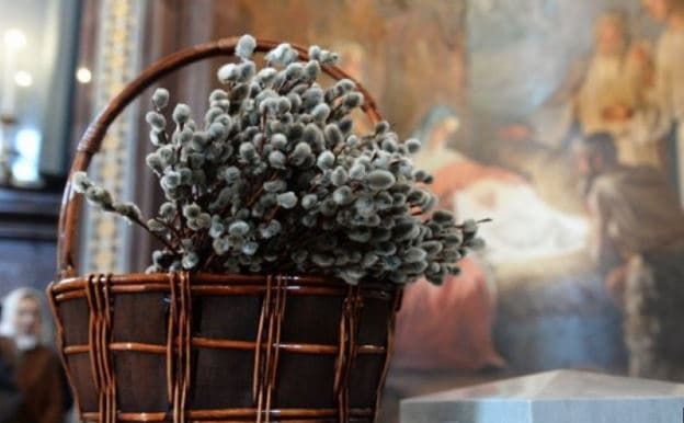 У Гарнізонному храмі стартувала акція «Благодійна верба» на підтримку дітей-сиріт, студентів та військових