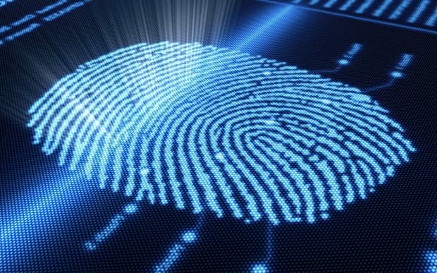 Коли і як українці здаватимуть відбитки пальців на візу?