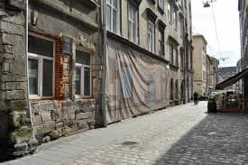 Від завтра львів’ян не зможуть подавати заявки на реставрацію вікон