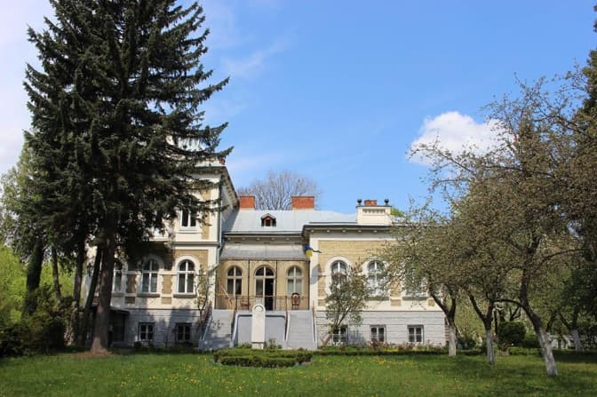 Сьогодні для львів’ян відкриють потаємні куточки вілли Грушевських