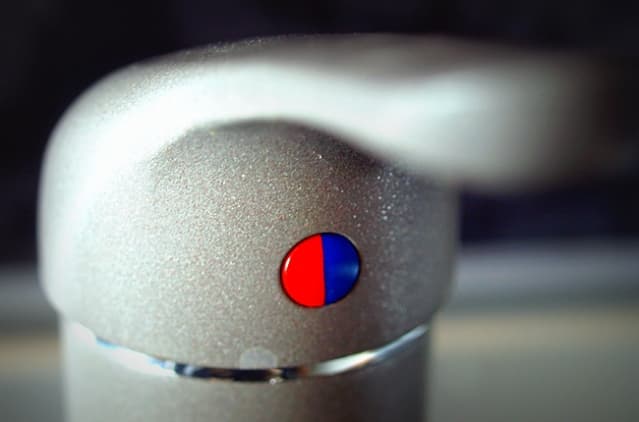 Сьогодні у двох районах Львова тимчасово вимкнуть воду: адреси