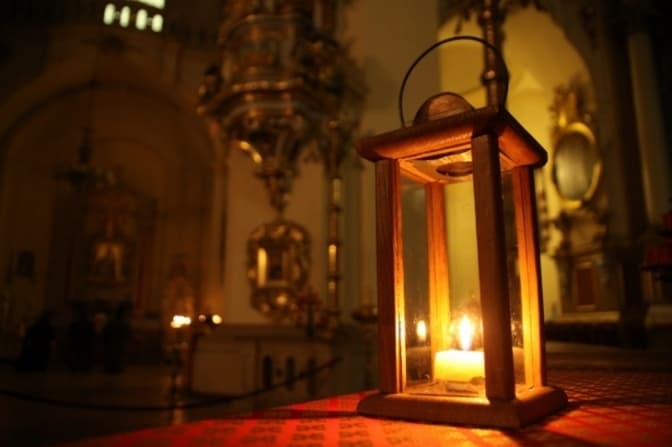 Пластуни привезли до Львова Вифлеємський вогонь миру