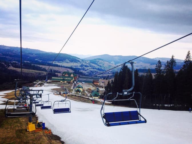 Зі Львова - на лижі. Актуальна інформація з 5-ти відомих гірськолижних курортів