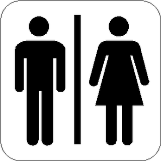 Туалети на львівському вокзалі знову стали платними