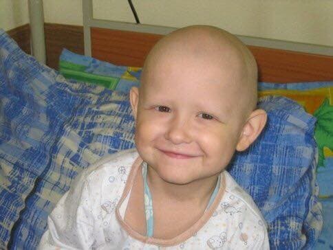 Львів'ян просять допомогти зібрати кошти на лікування 4-річного Юрка