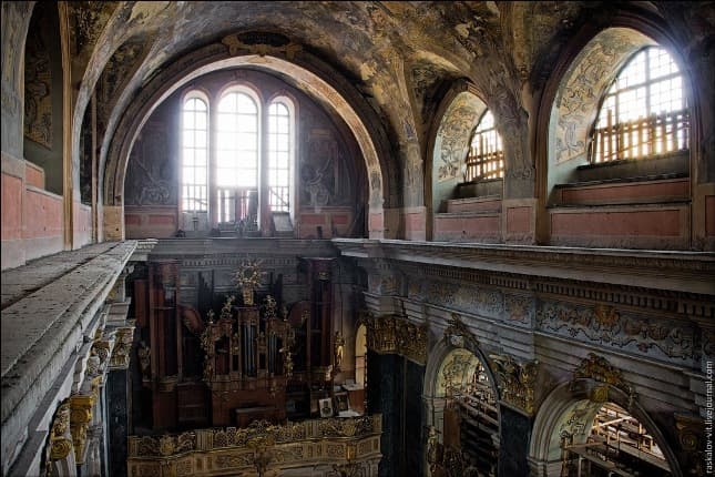 Львiв'ян запрошують провести 2014 рік у храмах