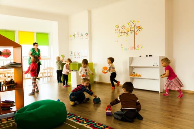 Фото авторки та надані Bright Preschool