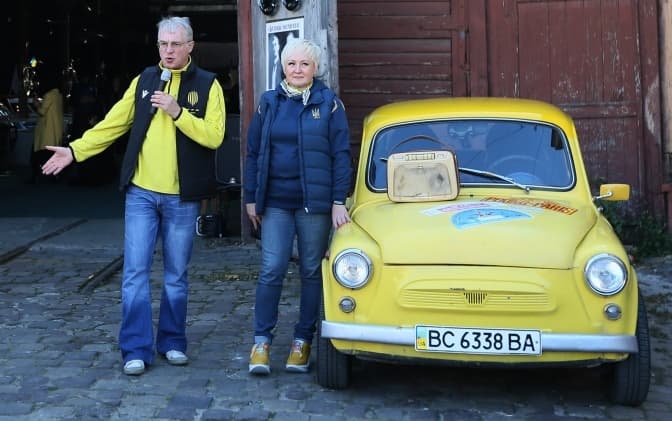 Львівська сім'я на антикварному «запорожці» вирушить на ралі у Монте-Карло